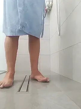 Snapshot of MATTIS11 chatting on 09/25/25, 07:36 MATTIS11 online show from 09/25/25, 07:36