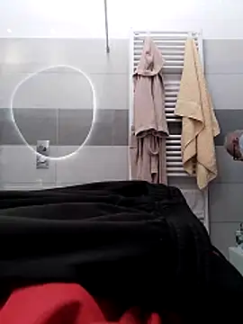 Snapshot of MATTIS11 chatting on 11/02/25, 10:20 MATTIS11 online show from 11/02/25, 10:20