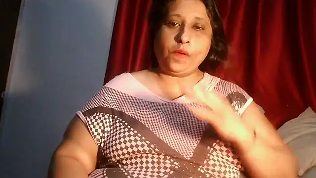 raniofsex02 online show from 04/15/26, 04:44