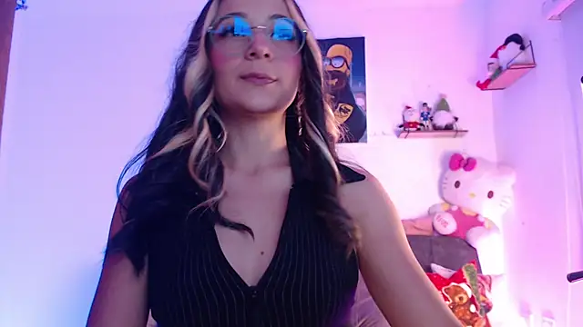 penny sweett  online show from 12/04/25, 10:31