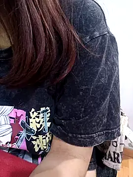 ZUCAAT online show from 04/14/26, 04:06