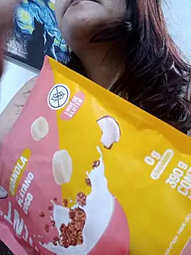 ZUCAAT online show from 04/10/26, 04:19