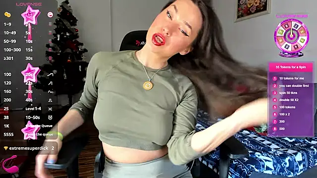 Snapshot of PlayfulGoddess chatting on 01/23/25, 11:58 PlayfulGoddess online show from 01/23/25, 11:58