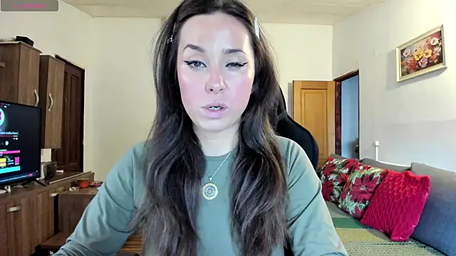 Snapshot of PlayfulGoddess chatting on 02/27/25, 02:43 PlayfulGoddess online show from 02/27/25, 02:43