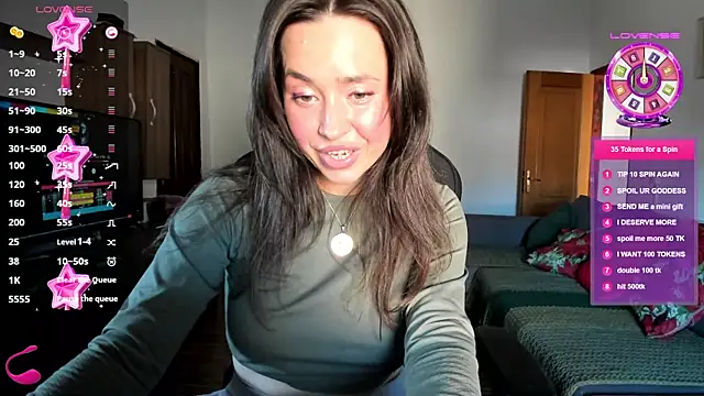 Snapshot of PlayfulGoddess chatting on 03/03/25, 02:28 PlayfulGoddess online show from 03/03/25, 02:28