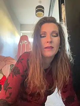 Lwhite1 online show from 09/22/25, 03:29