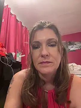 Lwhite1 online show from 11/13/25, 04:44