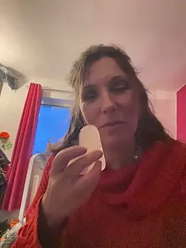 Lwhite1 online show from 02/09/26, 05:00