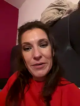 Lwhite1 online show from 12/13/25, 09:32