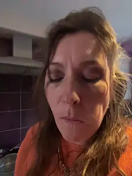 Lwhite1 online show from 02/17/26, 04:59