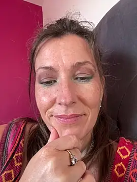 Lwhite1 online show from 03/19/26, 04:40