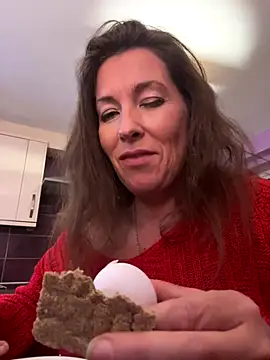 Lwhite1 online show from 09/21/25, 10:37