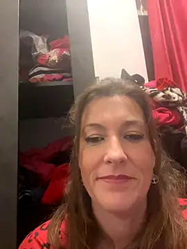 Lwhite1 online show from 10/18/25, 10:01