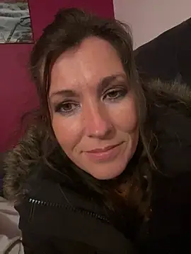 Lwhite1 online show from 02/05/26, 05:31