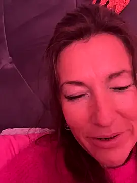 Lwhite1 online show from 09/16/25, 03:24