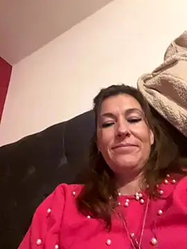 Lwhite1 online show from 11/12/25, 04:44