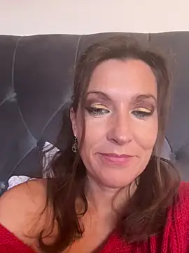 Lwhite1 online show from 10/23/25, 03:54