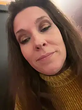 Lwhite1 online show from 03/18/25, 12:51