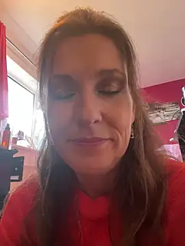 Lwhite1 online show from 09/17/25, 03:36