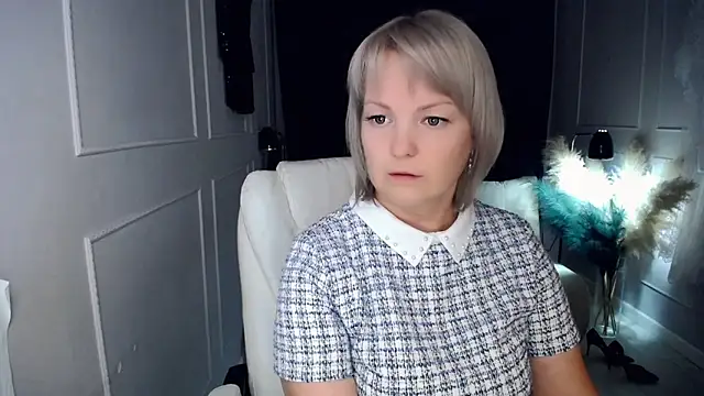 Juarnea online show from 02/09/26, 02:15