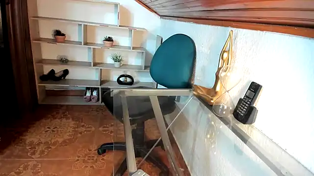 merlinaadams  online show from 11/29/25, 01:44