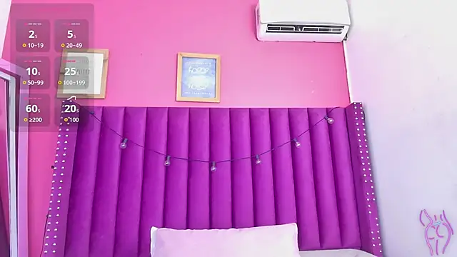 littleebonny online show from 04/11/26, 12:20