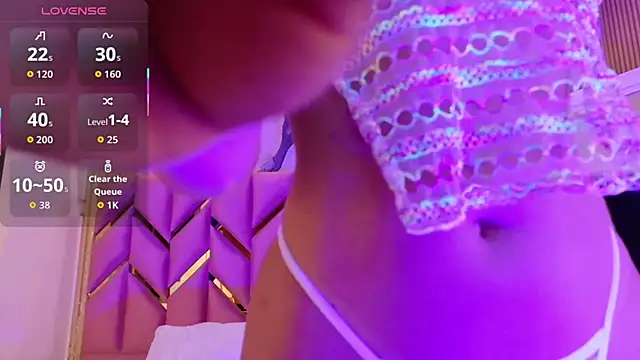 littleebonny online show from 11/08/25, 12:42