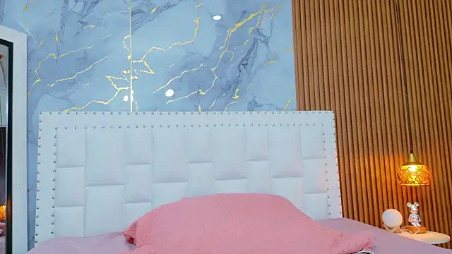 littleebonny online show from 10/13/25, 12:40