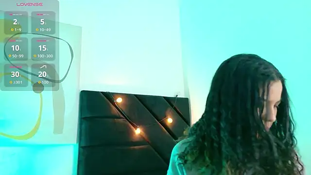 littleebonny online show from 07/06/26, 12:56