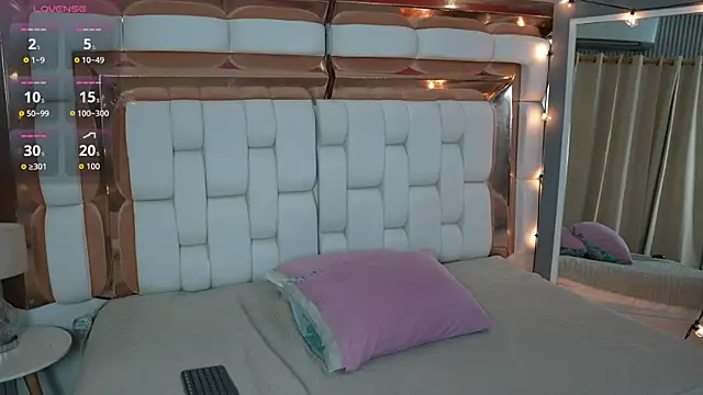 littleebonny online show from 05/24/26, 07:58