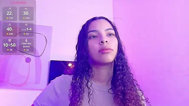 littleebonny online show from 06/30/26, 12:49