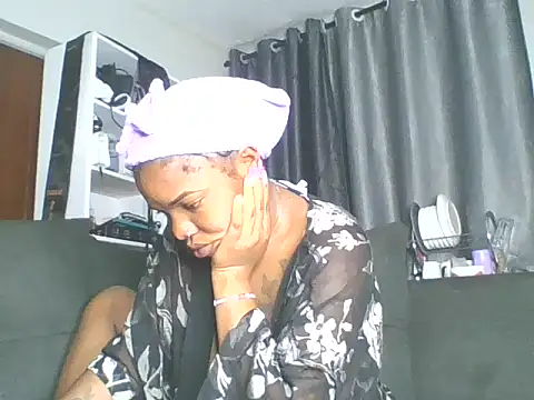 sweet bigclit online show from 11/04/25, 04:38