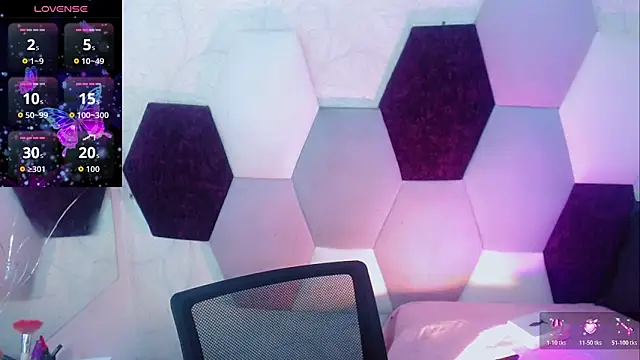 KayleighDreams  online show from 02/08/26, 02:20