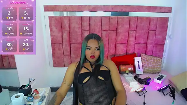 KayleighDreams  online show from 03/09/26, 04:21