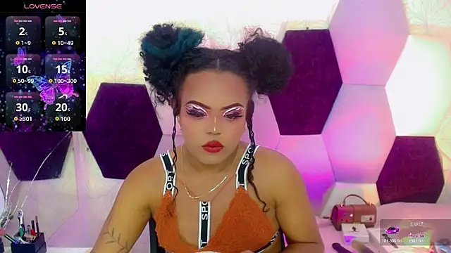 KayleighDreams  online show from 02/18/26, 02:42