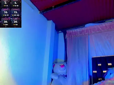 KayleighDreams  online show from 10/13/25, 09:44