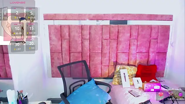 KayleighDreams  online show from 03/08/26, 04:38