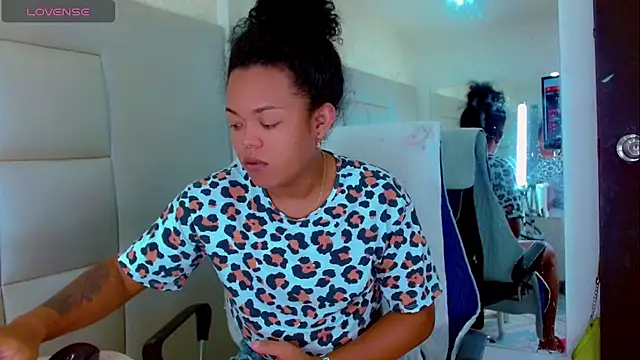 KayleighDreams  online show from 03/13/25, 03:11