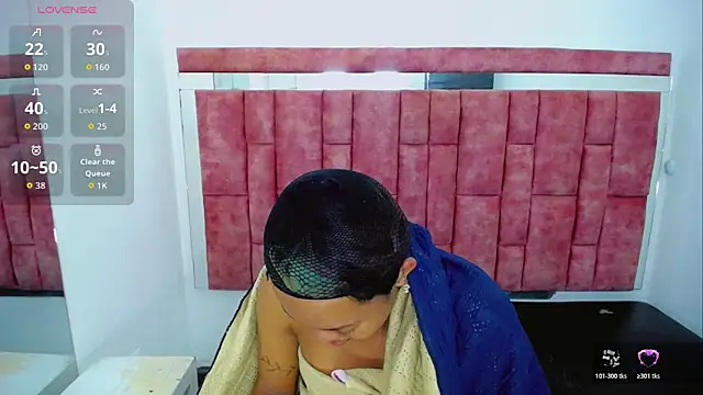 KayleighDreams  online show from 03/09/26, 04:16