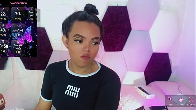 KayleighDreams  online show from 02/10/26, 02:43