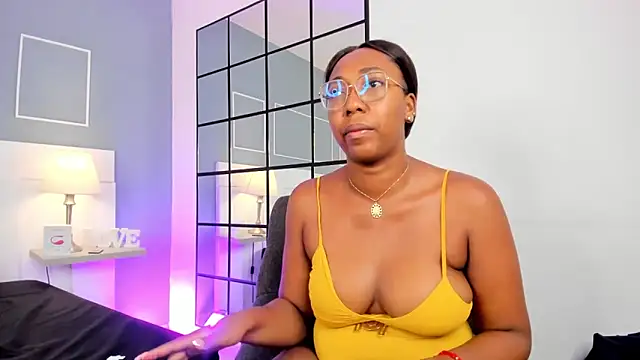 dirtyvictoria online show from 09/19/25, 12:09