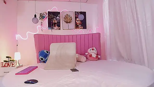 Azul horney online show from 11/19/25, 09:26