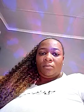 CocoBootyyy online show from 04/19/26, 02:29