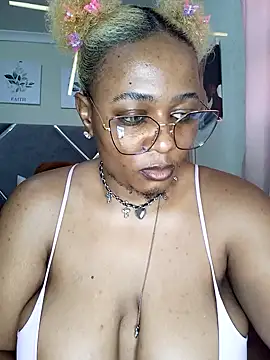 CocoBootyyy online show from 10/02/25, 04:16