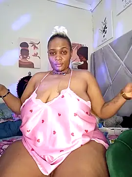 CocoBootyyy online show from 11/17/25, 08:29