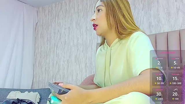 emily parkerr online show from 11/26/25, 04:51