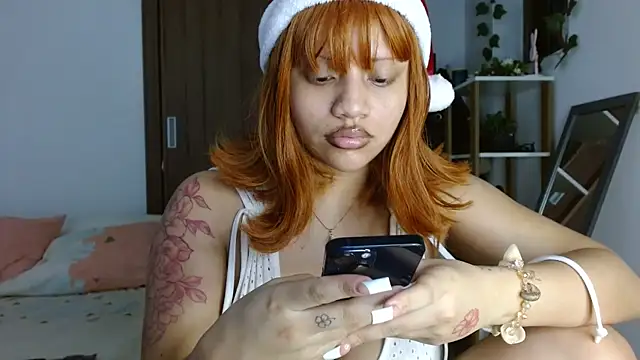 Charlotee  online show from 12/03/25, 12:44