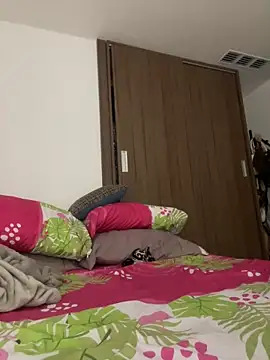 Charlotee  online show from 09/27/25, 09:26