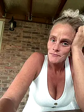 vixendoll87 online show from 09/20/25, 10:26