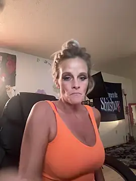 vixendoll87 online show from 05/29/26, 08:04